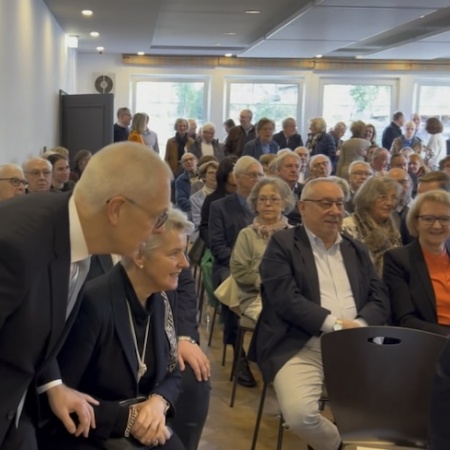 Größeres Bild ansehen